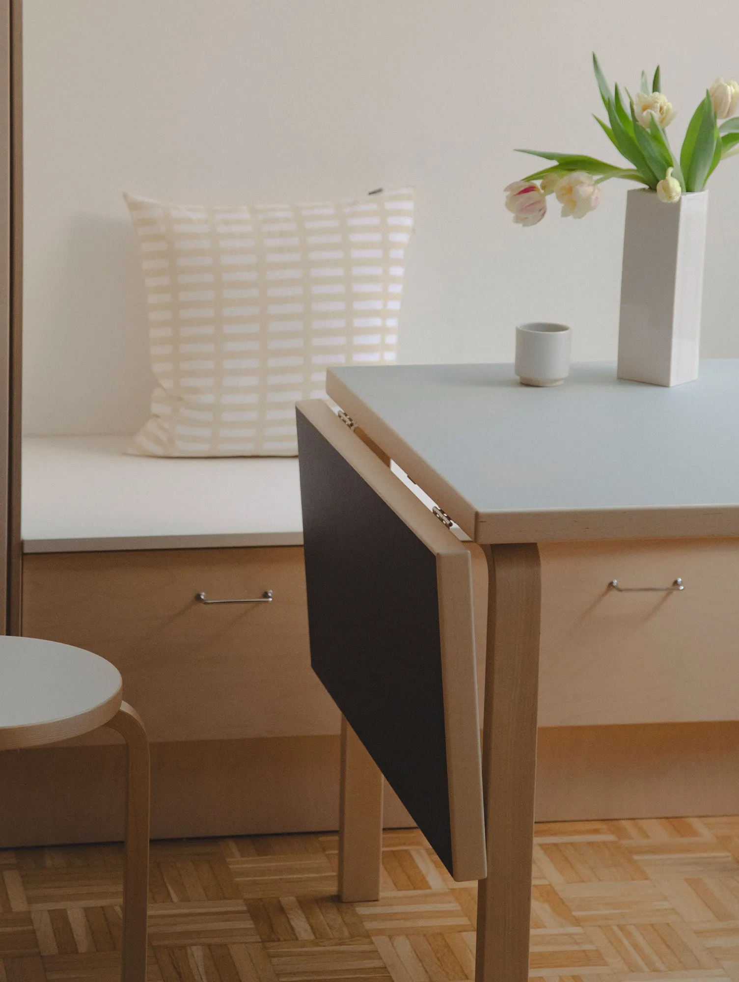 Aalto Table Foldable