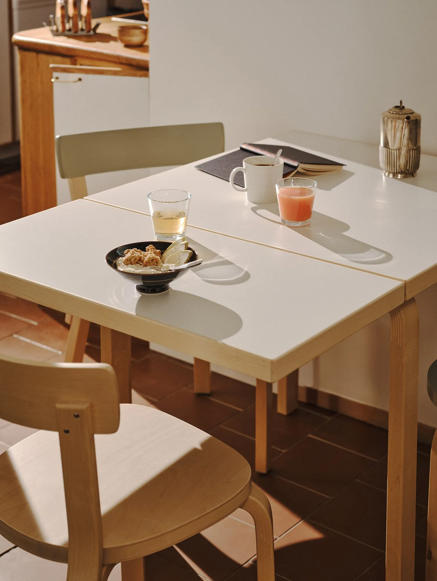 Aalto Table Foldable