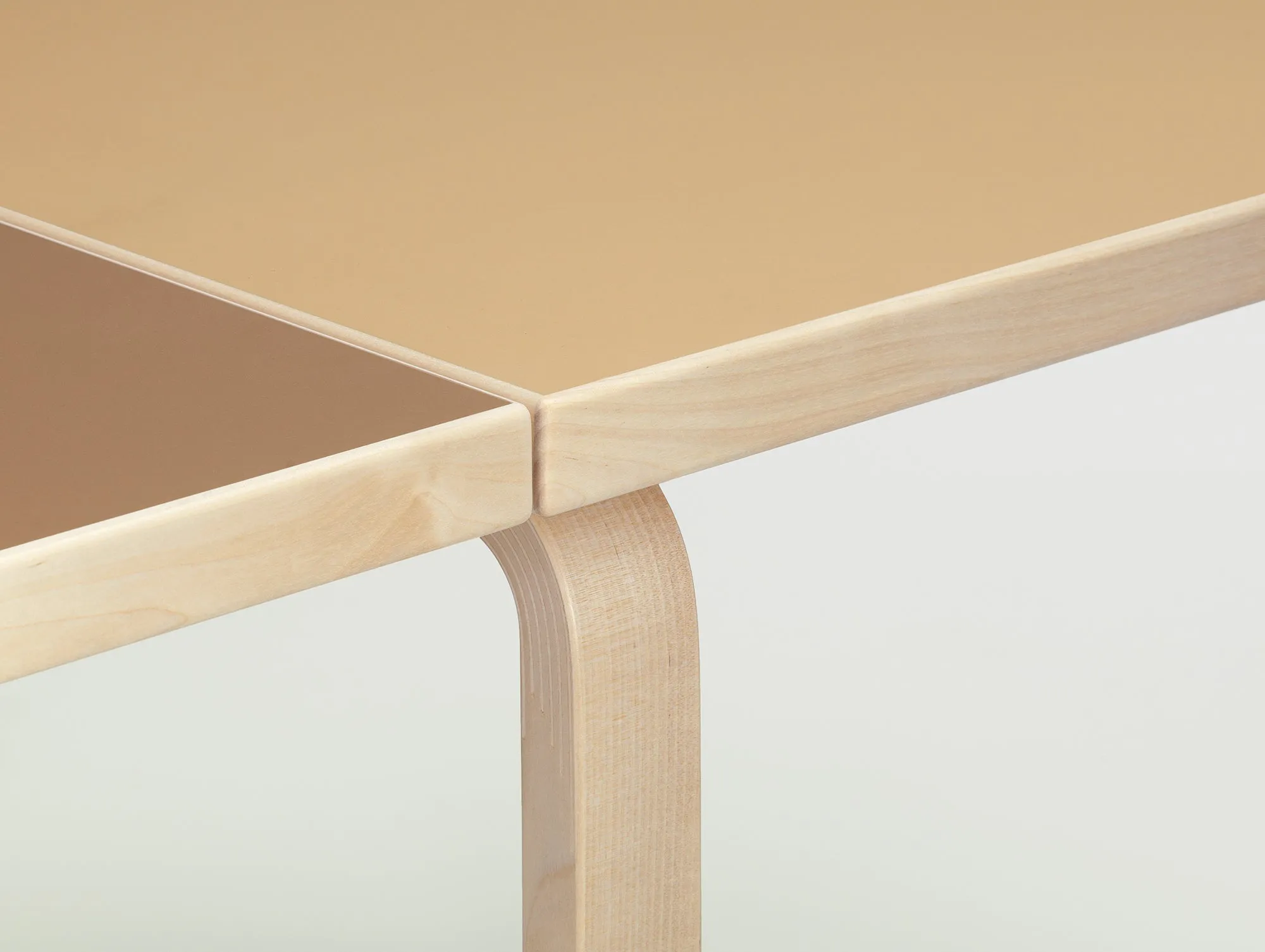 Aalto Table Foldable