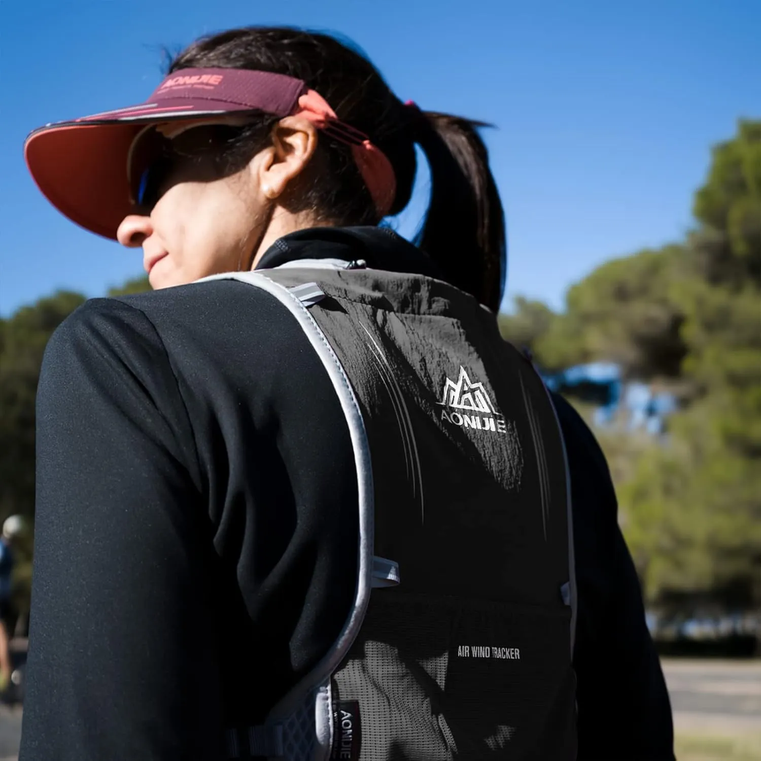 AONIJIE Hydration Backpack Running Vest, 5L Capacity, Multi-Pocket Design, Breathable and Lightweight, Pack for Outdoor Sports - Running, Cycling, Climbing and Hiking