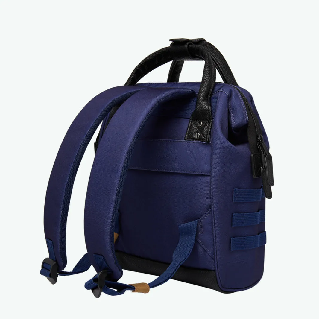 DUSSELDORF SMALL BACKPACK