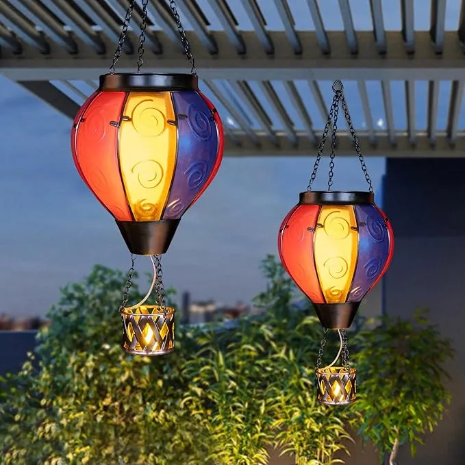 Hot Air Balloon Solar Lantern with Candle Holder Solar Hot Air Balloon Flickering Flame Hanging Garden Light Waterproof Glass Hot Air Balloon Solar Lamp Decorative for Lawn Porch Tree Yard