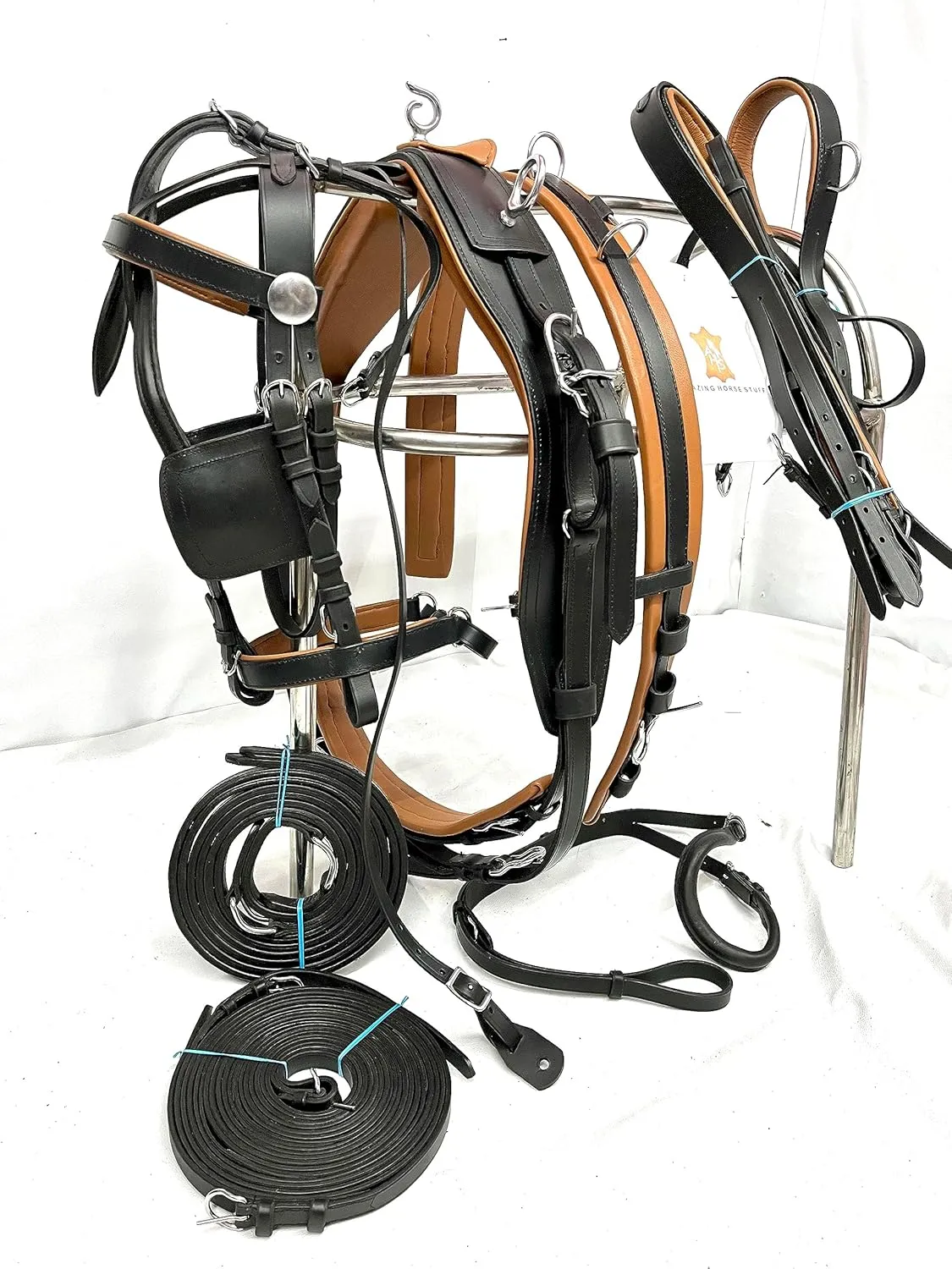 Leather Horse Driving Harness in Black with a Contrast of Tan Color (Cob)