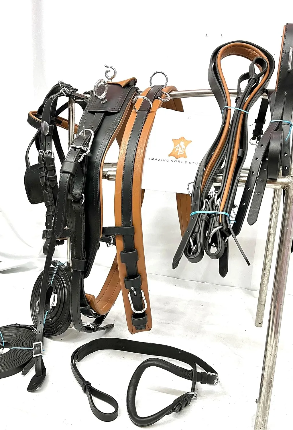 Leather Horse Driving Harness in Black with a Contrast of Tan Color (Cob)