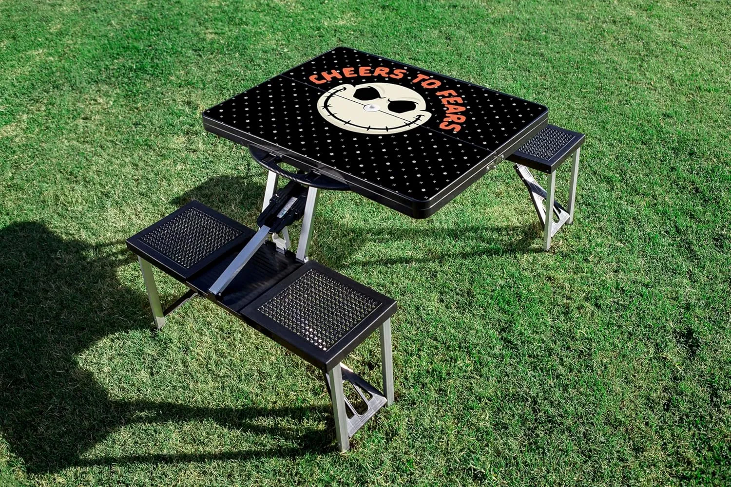 Picnic TIME Disney Minnie Mouse Folding Picnic Table, Camping Table, Outdoor Table with Umbrella Hole, (Red)