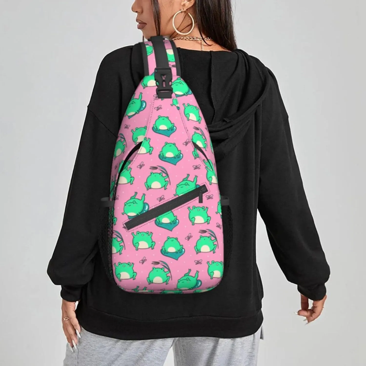 Women Cute Green Frogs on Pink Crossbody Sling Backpack for Men Chest Bag Shoulder Bag Lightweight One Strap Backpack Travel Outdoor Daypack