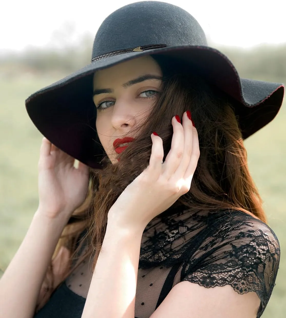 Women's 100% Wool Foldable Wide Brim Retro Fedora Floppy Felt Bowler Hat
